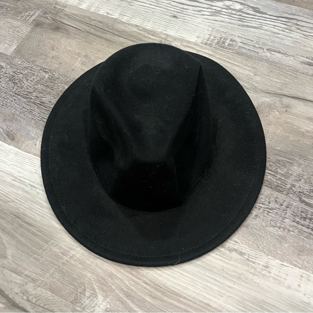 Universal Thread Flat Brim Black Felt Fedora - Picture 2 of 11